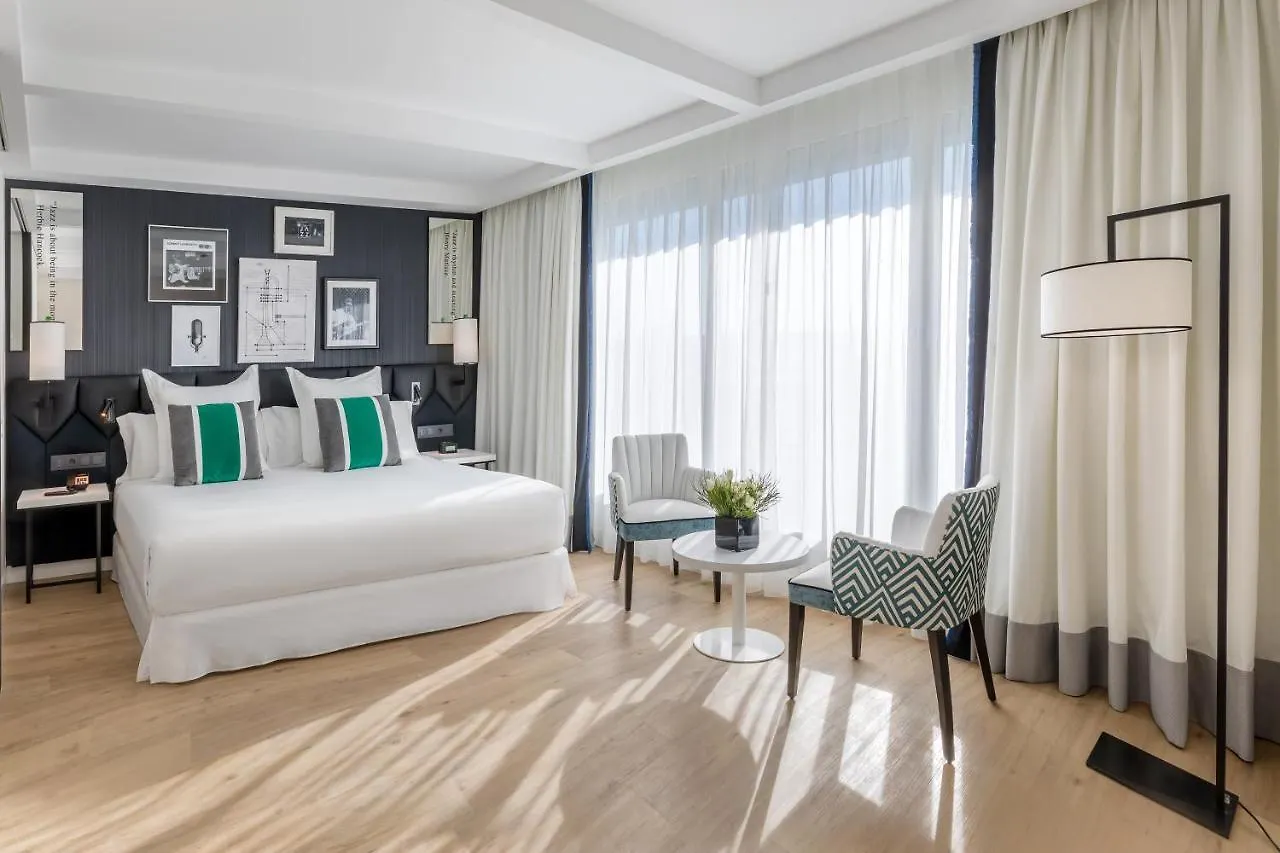 Отель Barcelo Imagine Мадрид Испания
